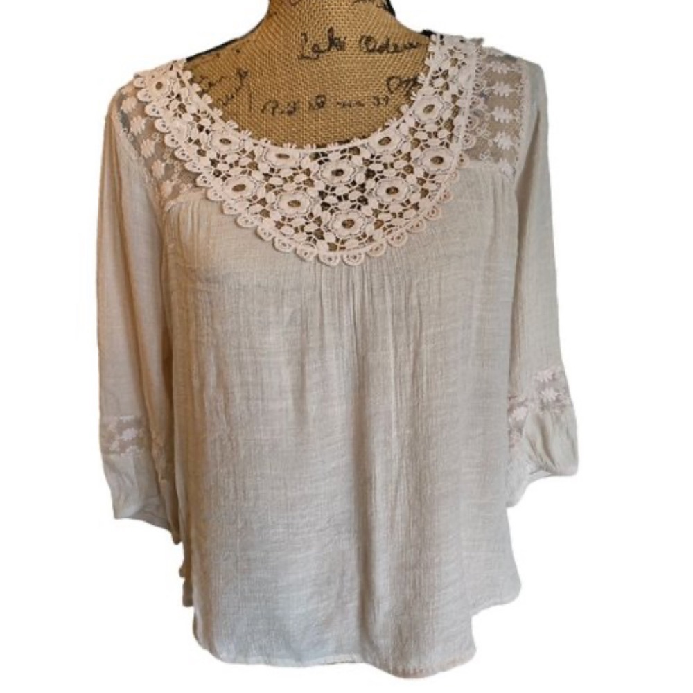 Rewind Cream Blouse with Lace and Embroidery Small